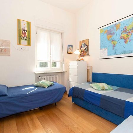 Charming Apartment With Parking! トリノ エクステリア 写真