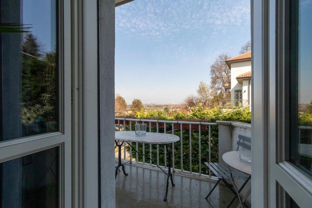 Charming Apartment With Parking! トリノ エクステリア 写真