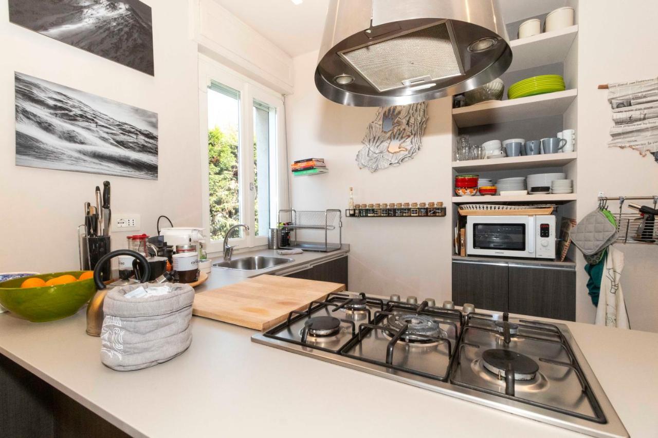 Charming Apartment With Parking! トリノ エクステリア 写真