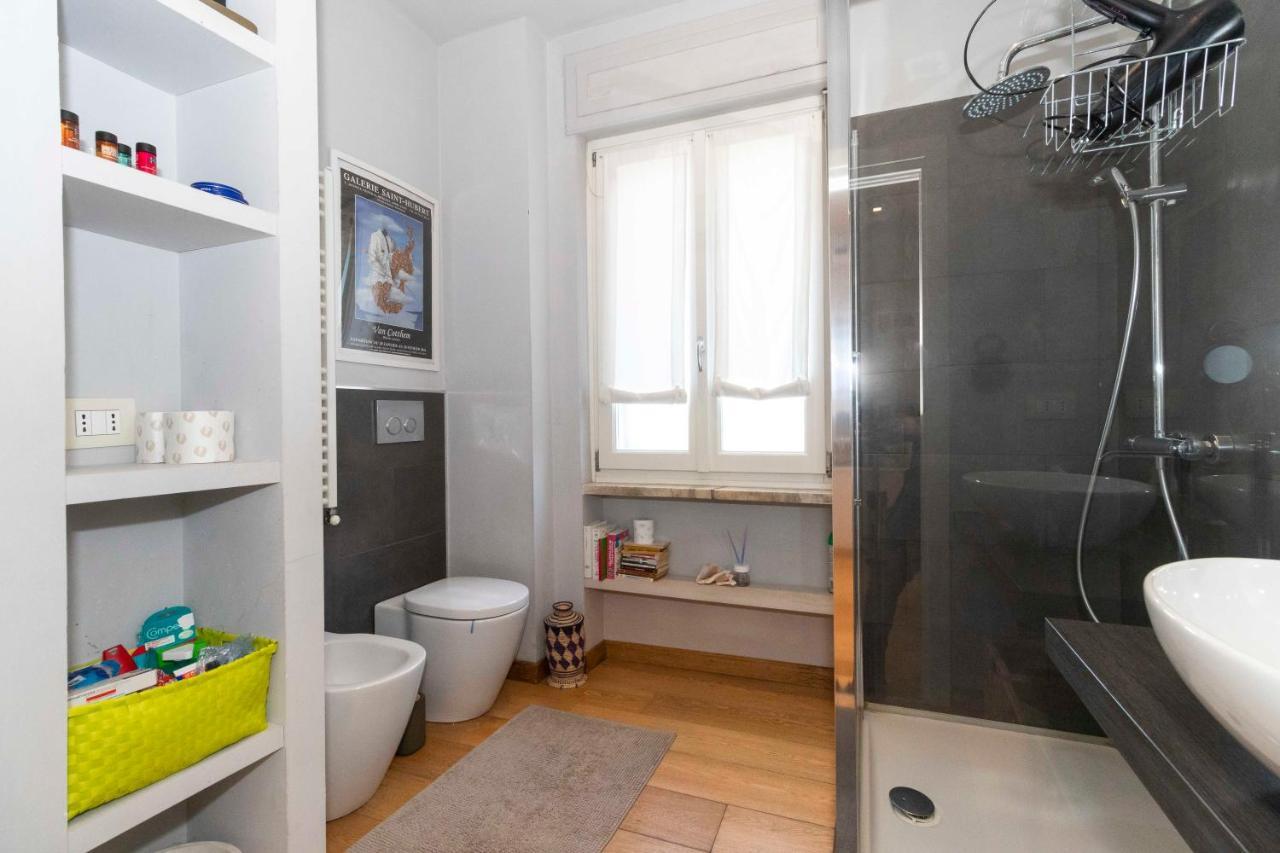 Charming Apartment With Parking! トリノ エクステリア 写真