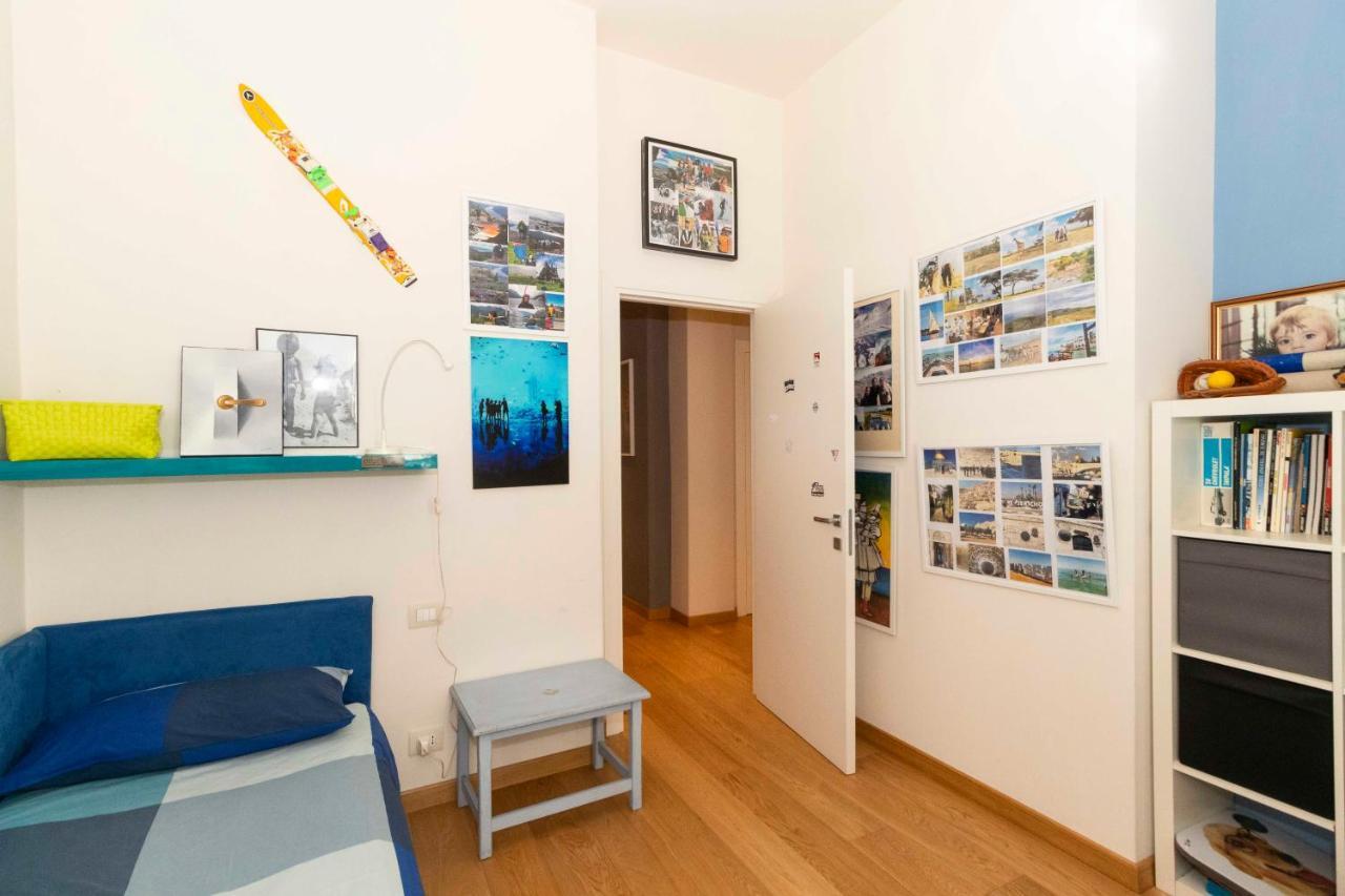 Charming Apartment With Parking! トリノ エクステリア 写真